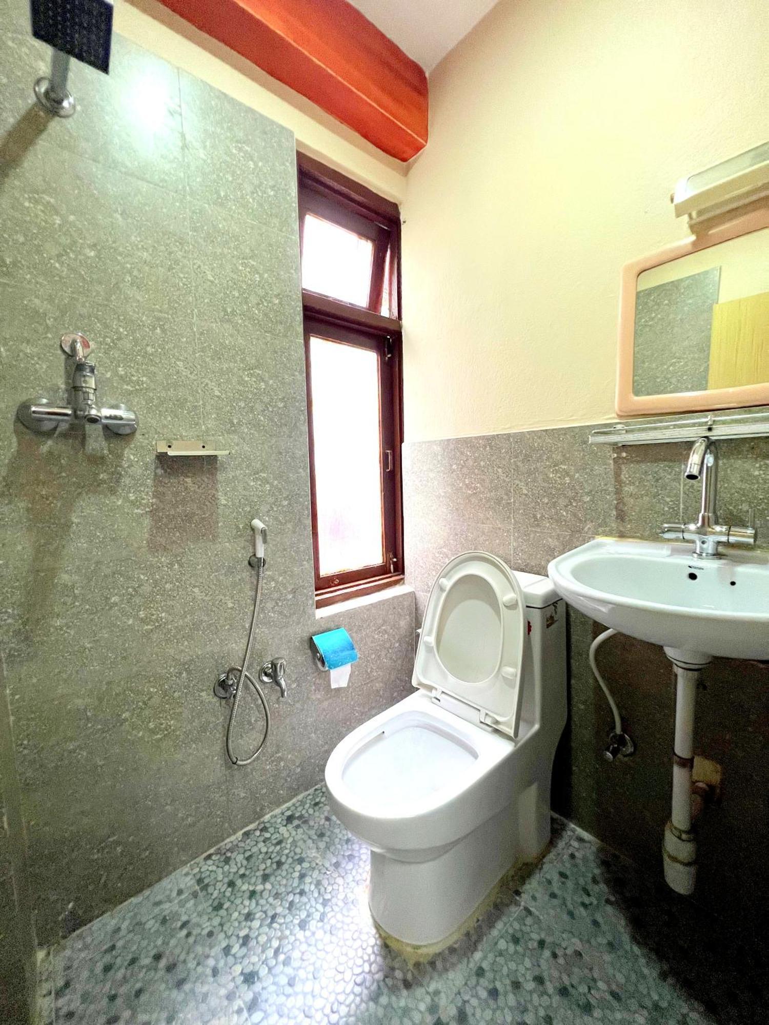 Thamel Seasons Hotel Katmandou Chambre photo